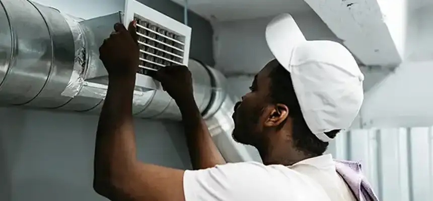 Our Licensed And Insured Cleaners in Greenacres, FL